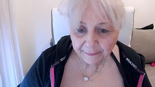 SusiLifeXXX live sex cam