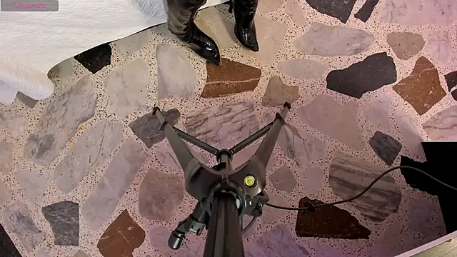 VictoriaMonroee_ live sex cam