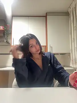 Noeliagglow live sex cam