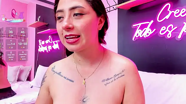 JuliethCruz_'s cam snapshot