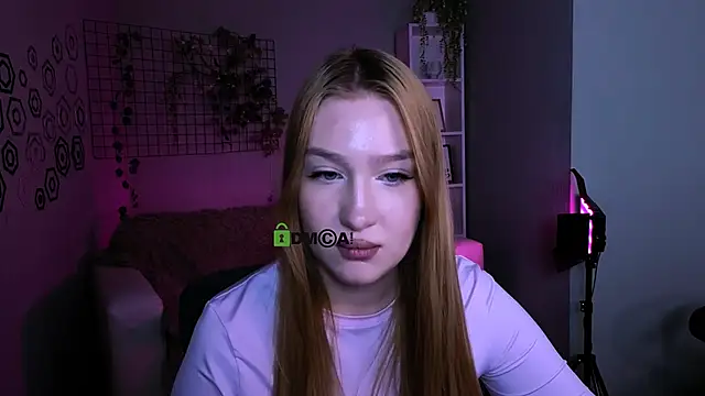 playful_sophie's cam snapshot