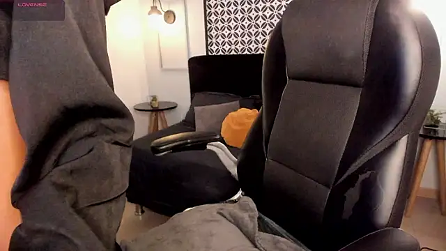 Gigi_Strawberry's cam snapshot