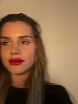 EmiliaCatalina live sex cam