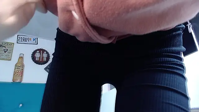 lili_roussi live sex cam