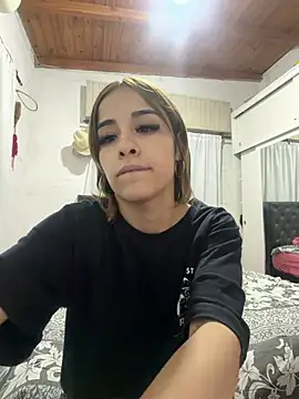 Babylovetierna1 live sex cam