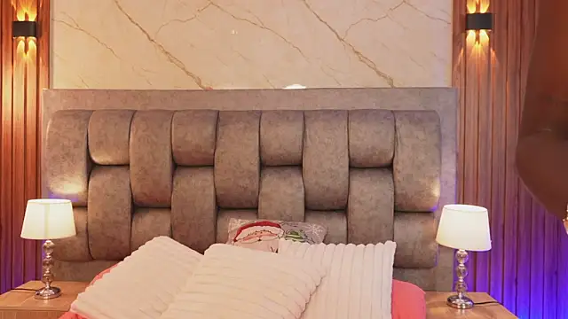 More_Hott's cam snapshot