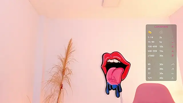 EmmaMyers1's cam snapshot