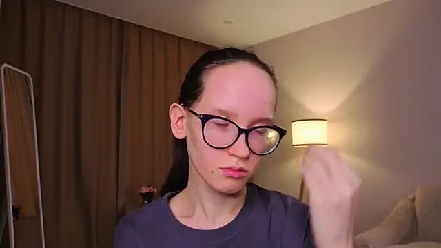 BettyBrowni live sex cam