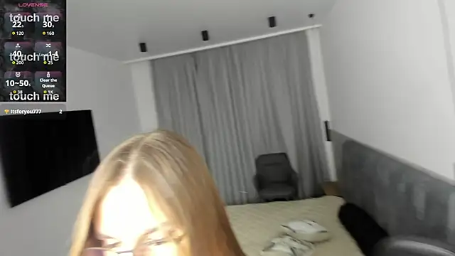 MCfly_11's cam snapshot