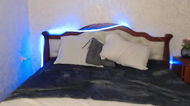 ShyyMariaa's cam snapshot