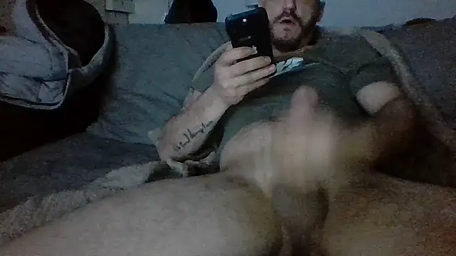 AlexGogo23 live sex cam