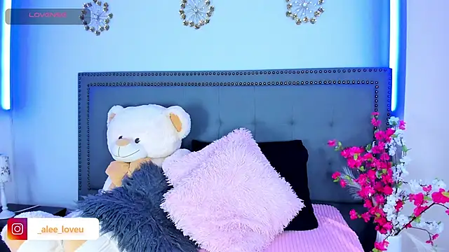 ale_lovee live sex cam