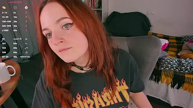 Alice_CutePerv's cam snapshot