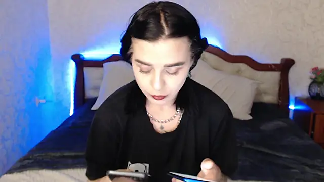 ShyyMariaa live sex cam