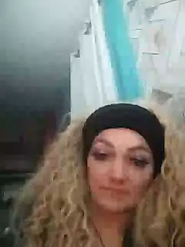 SweetLeila40 live sex cam