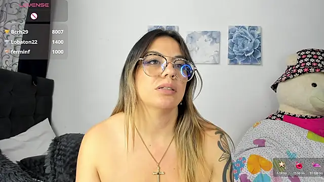ariannawil live sex cam