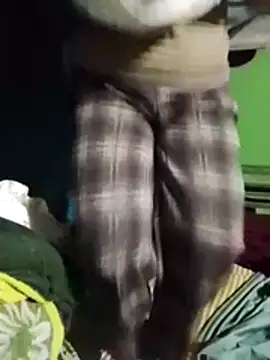 Zoe-666 live sex cam