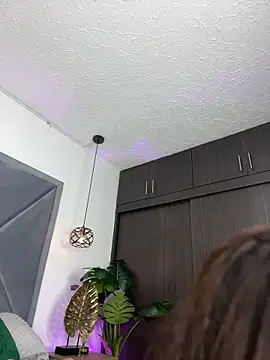 OneInAMillionXXX live sex cam