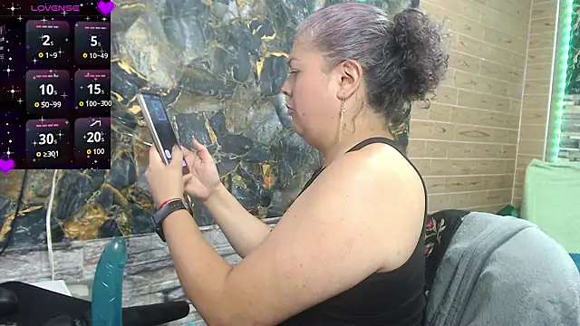 mia_pazzi's cam snapshot