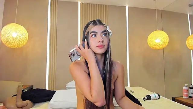 Antonella_west live sex cam