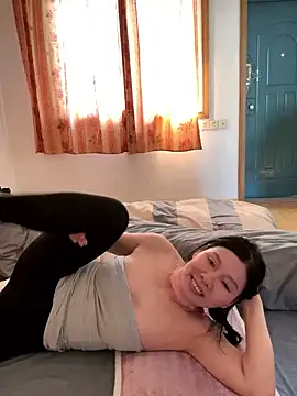 xiiuuff18 live sex cam