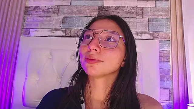 kendall_saenz live sex cam