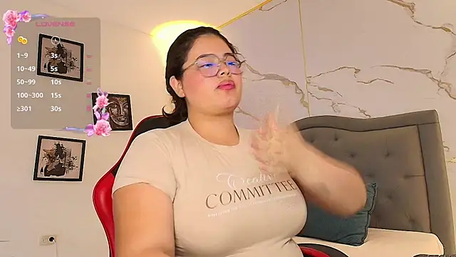 Nina_Rouge7's cam snapshot