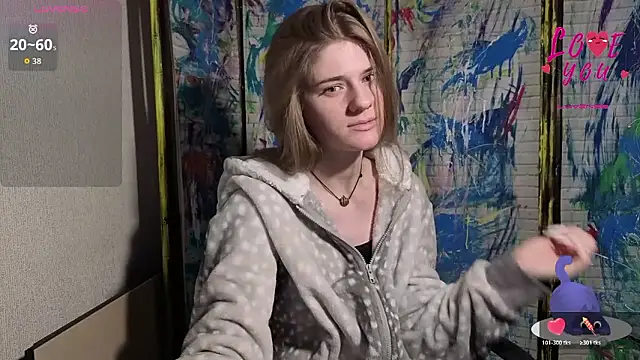 Adell_Love's cam snapshot