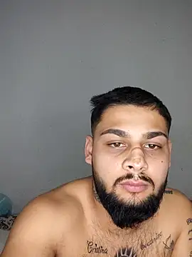 Gabysweetrds live sex cam