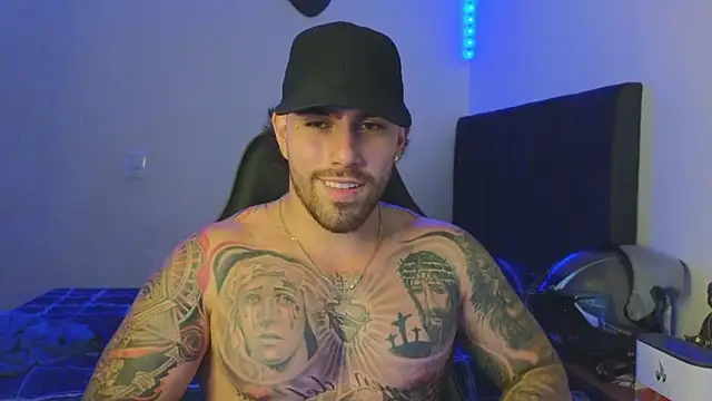 Ades_Lowe live sex cam