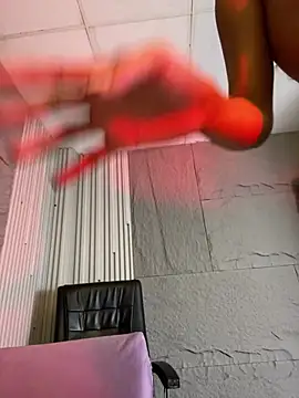 KaitlynLoveCam live sex cam