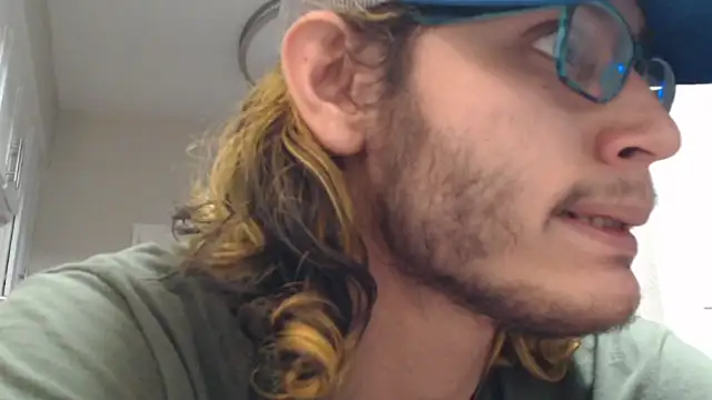 zacthefeetguy live sex cam