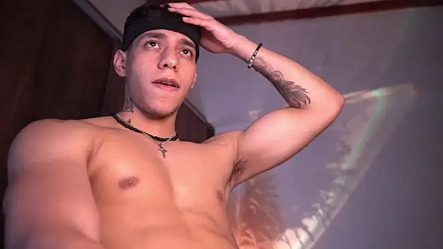 Josep_Davies live sex cam