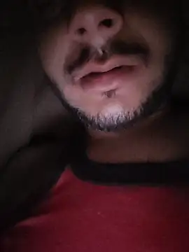 amazingboyyy12 live sex cam