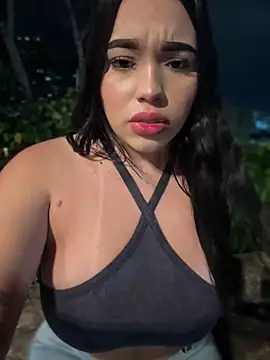 SofiaWildee live sex cam
