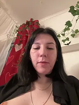 Nattasss live sex cam