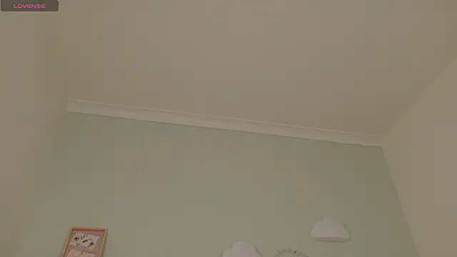 ParisFox_ live sex cam