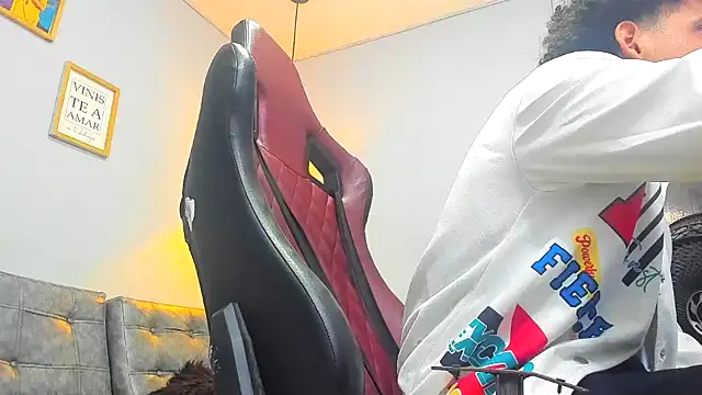 Xfire_boy69 live sex cam