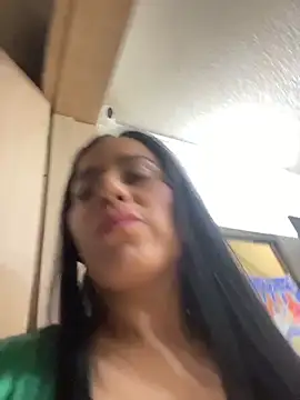 Miah_gomez_ live sex cam