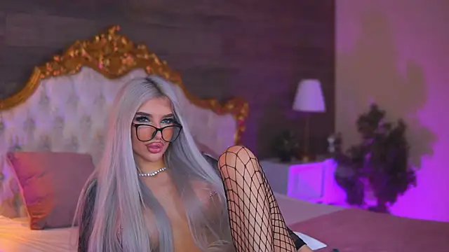 Juicy_Jessye live sex cam