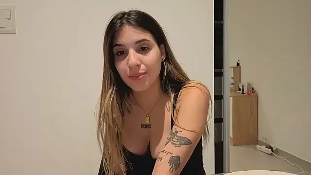 Lolykush's cam snapshot