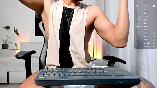 IamKael_'s cam snapshot