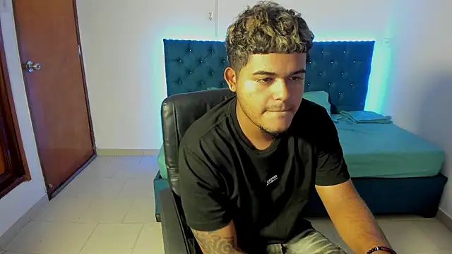 jordan_colman's cam snapshot