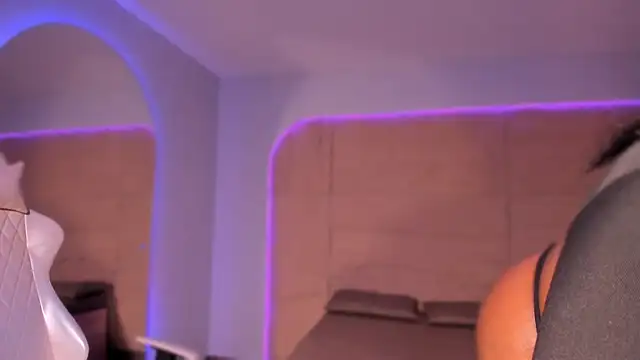 Viana_dior's cam snapshot