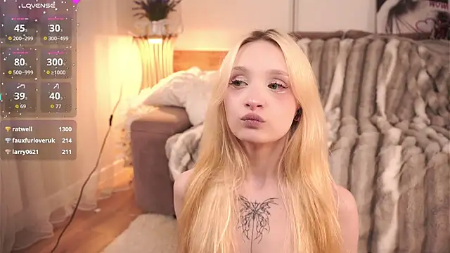 Naughty__Couplles live sex cam