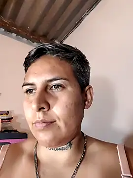 Yessi_rousse's cam snapshot