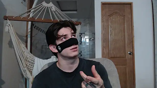 AteneoJr's cam snapshot