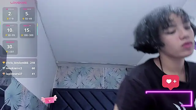 Kiara_Fox__'s cam snapshot