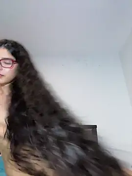 dani_bela's cam snapshot