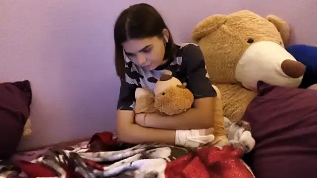 Mona_Slearys's cam snapshot